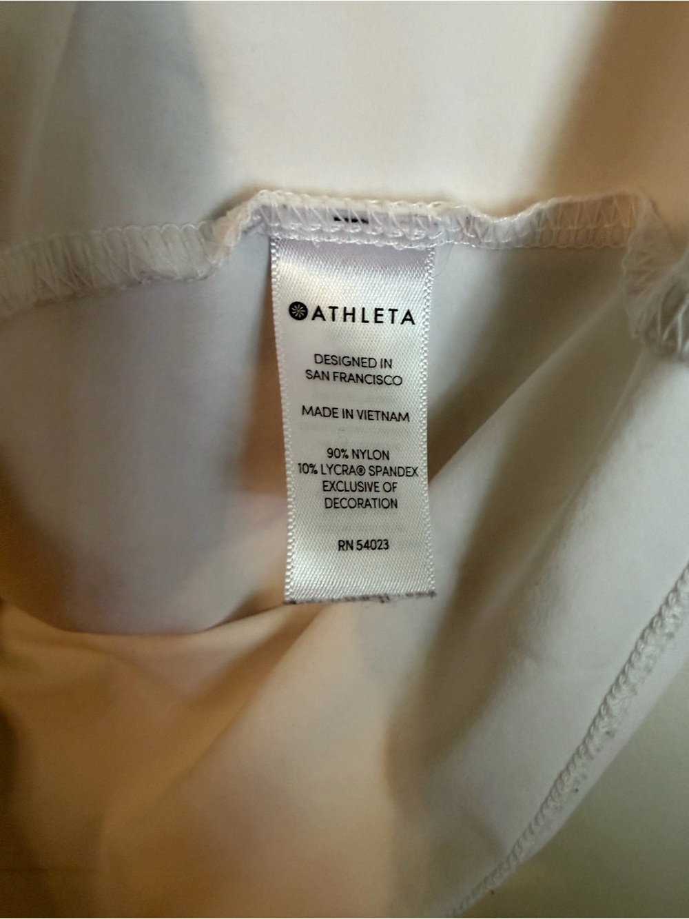 Athleta Sunlover UPF Tulip Back Tee - Picture 4 of 8